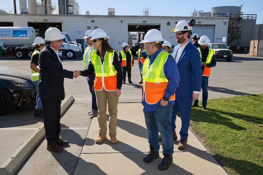 LADWP and Linde Celebrate Major Energy Efficiency Milestone Through BOSS Program